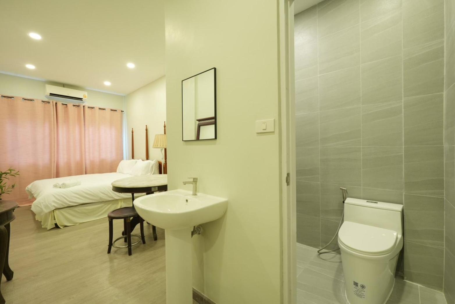 Hidden Dragon X Yaowarat Road Apartment กรุงเทพมหานคร ภายนอก รูปภาพ